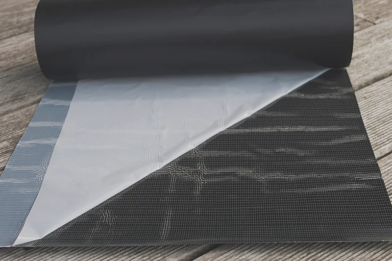 EPDM Dachbahn 7,5 m² inklusive Klebstoff