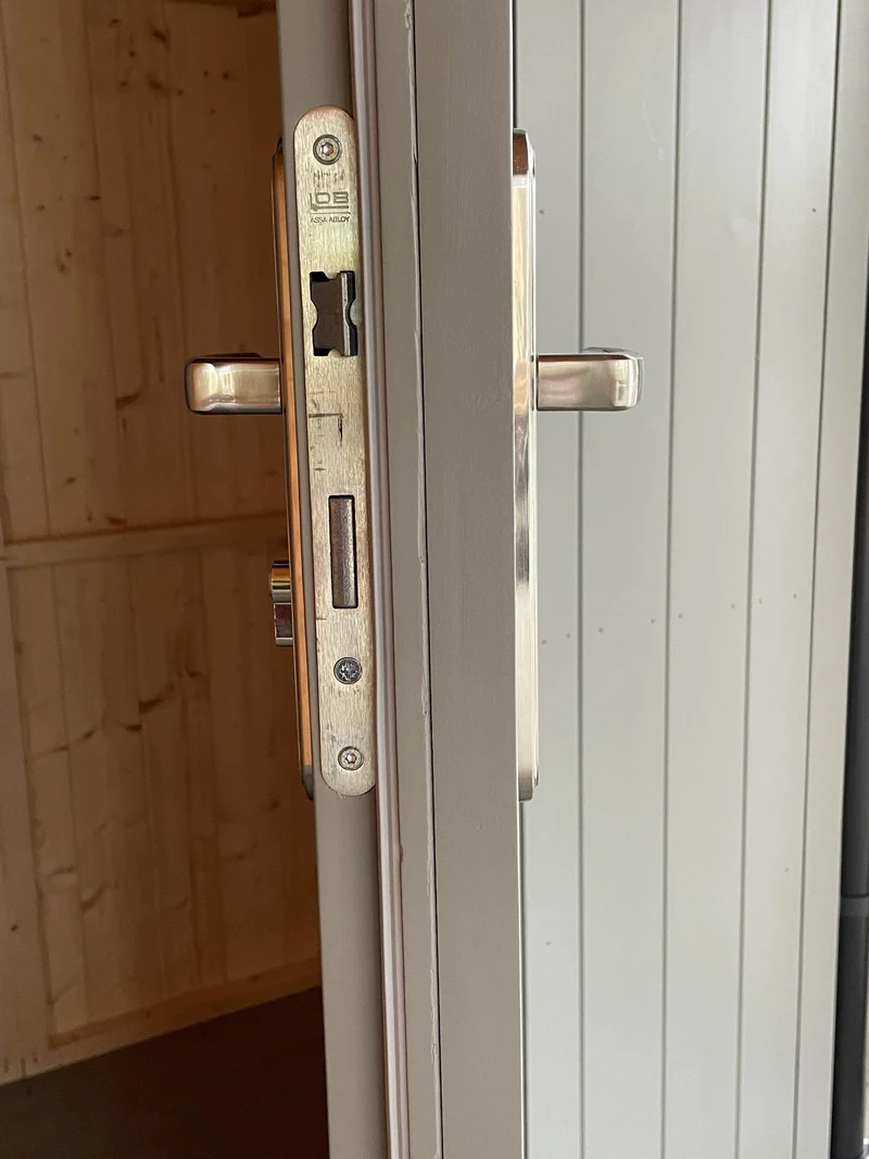 MH Geräteschrank 03
