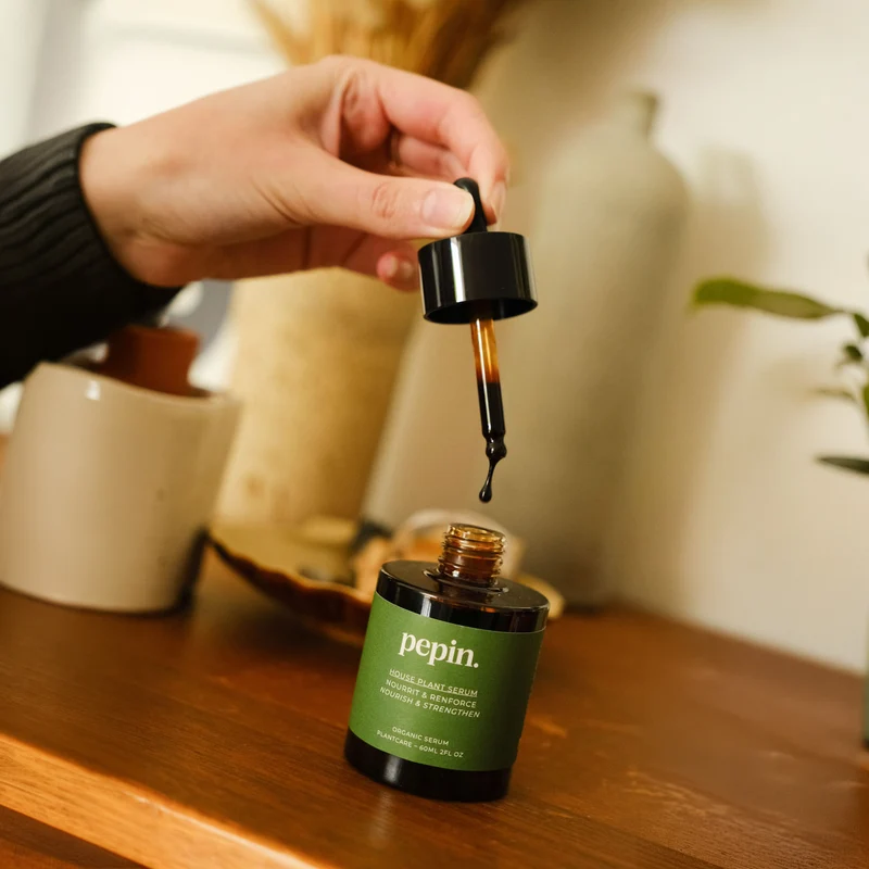 Pflegendes Serum – Grüne Pflanzen