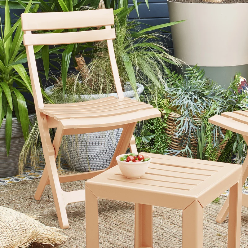 Lot table Vega 118 x 77 cm + 4 chaises Miami pliantes