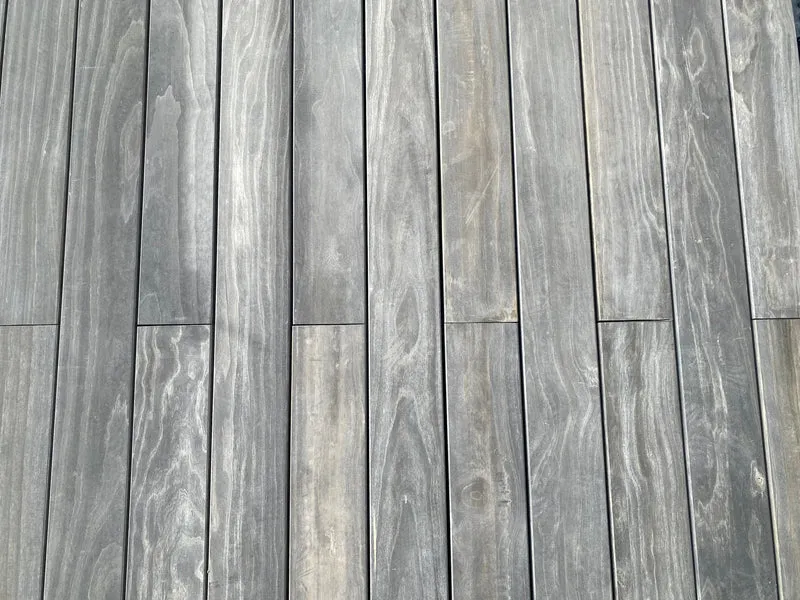 Accoya grey Holzterrassen Diele verdeckt montiert ohne Schrauben