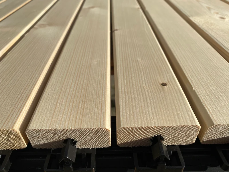 Nordische Fichte Rhombus 21 x 52mm Leiste 15° einfach klicken