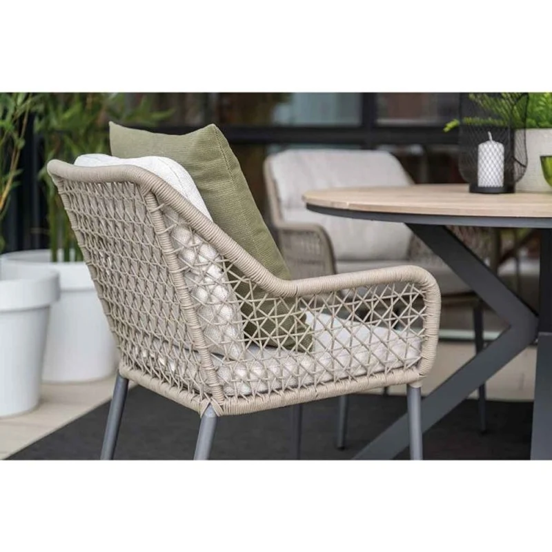 Toledo tuinset 5-delig carbon black rope taupe met Edison tuintafel rond 122 cm light teak vironwood