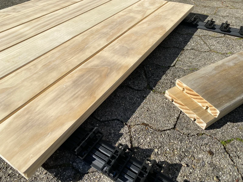Accoya Terrassendiele Holzterrasse selber montieren Bausatz