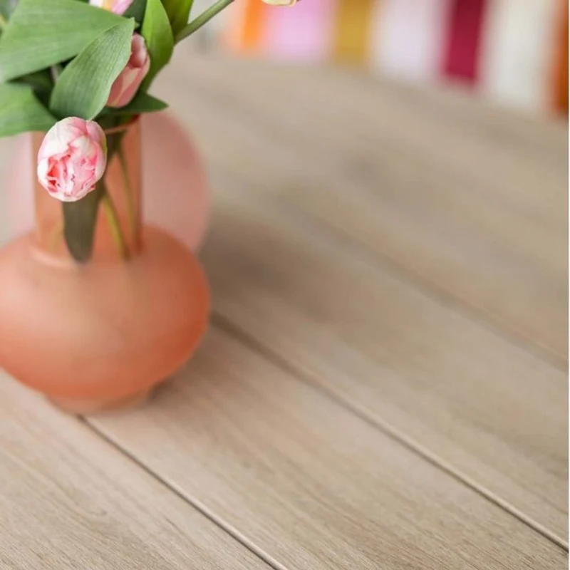 Triton tuinset 6-delig licht grijs met Edison tuintafel rond 148 cm bruin vironwood