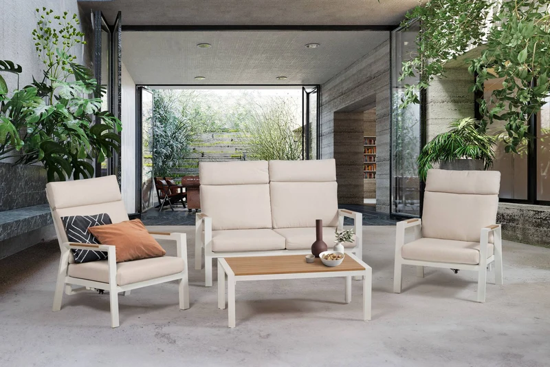 Adrian Gartenlounge