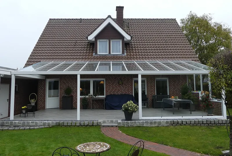 Terrassenüberdachung Aluminium 700x250cm VSG weiß