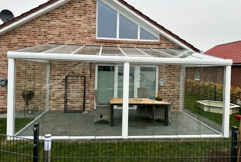 Kaltwintergarten Aluminium 700x250cm VSG weiß