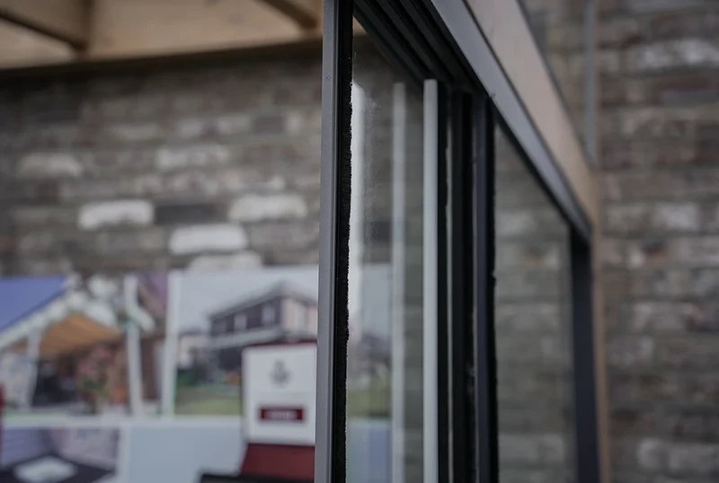 Winddichtprofil für Glasschiebewände