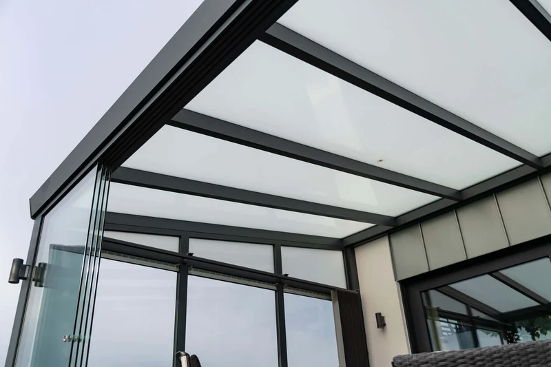 Glasschiebewand anthrazit (RAL 7016) 8mm