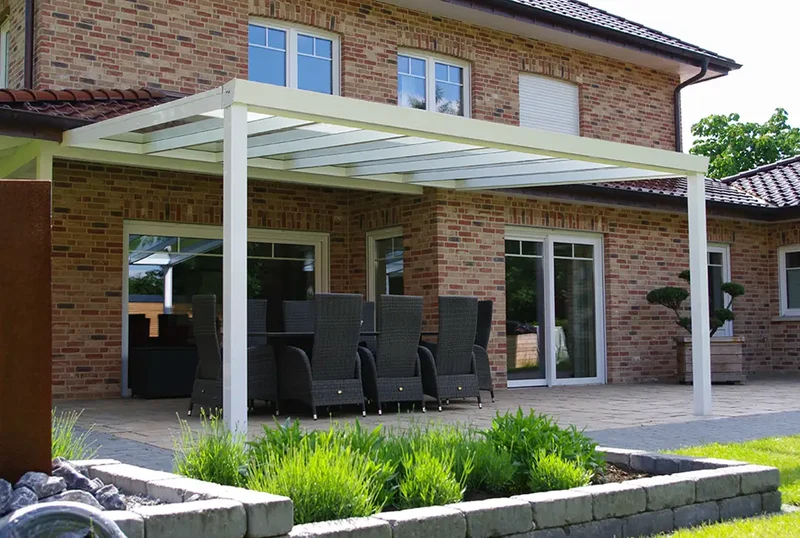 Terrassenüberdachung Aluminium 700x250cm VSG weiß