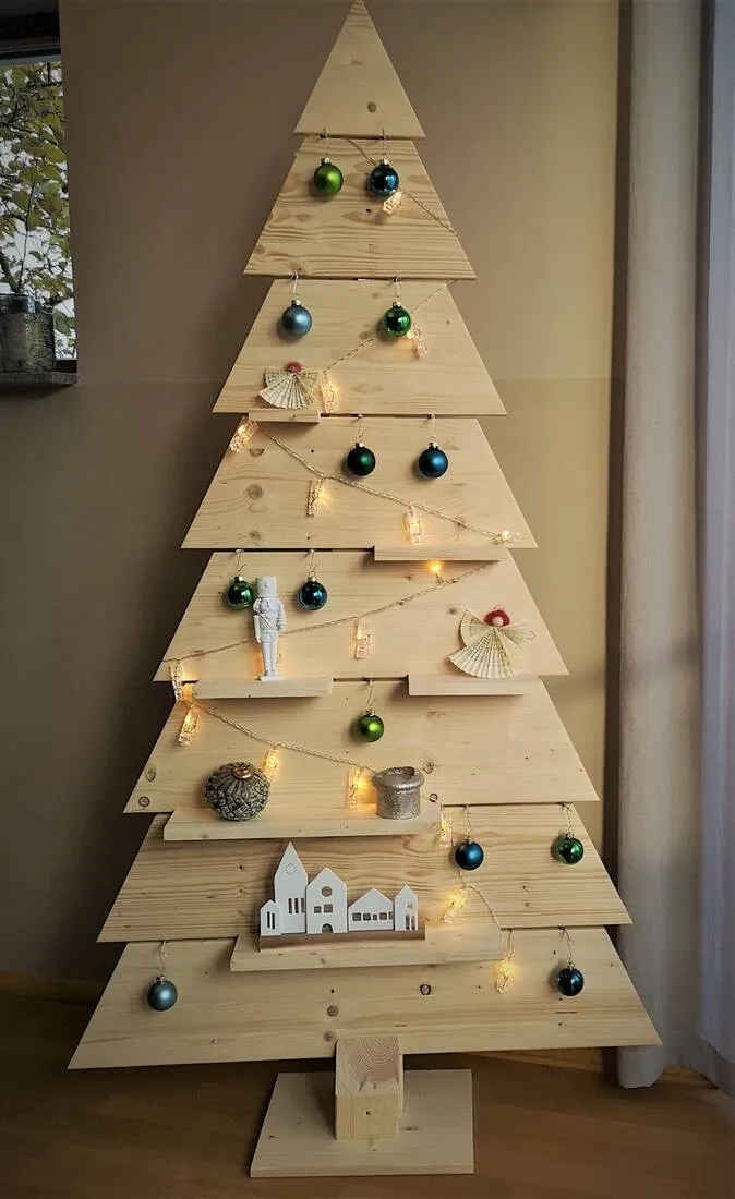 Holzweihnachtsbaum Natur