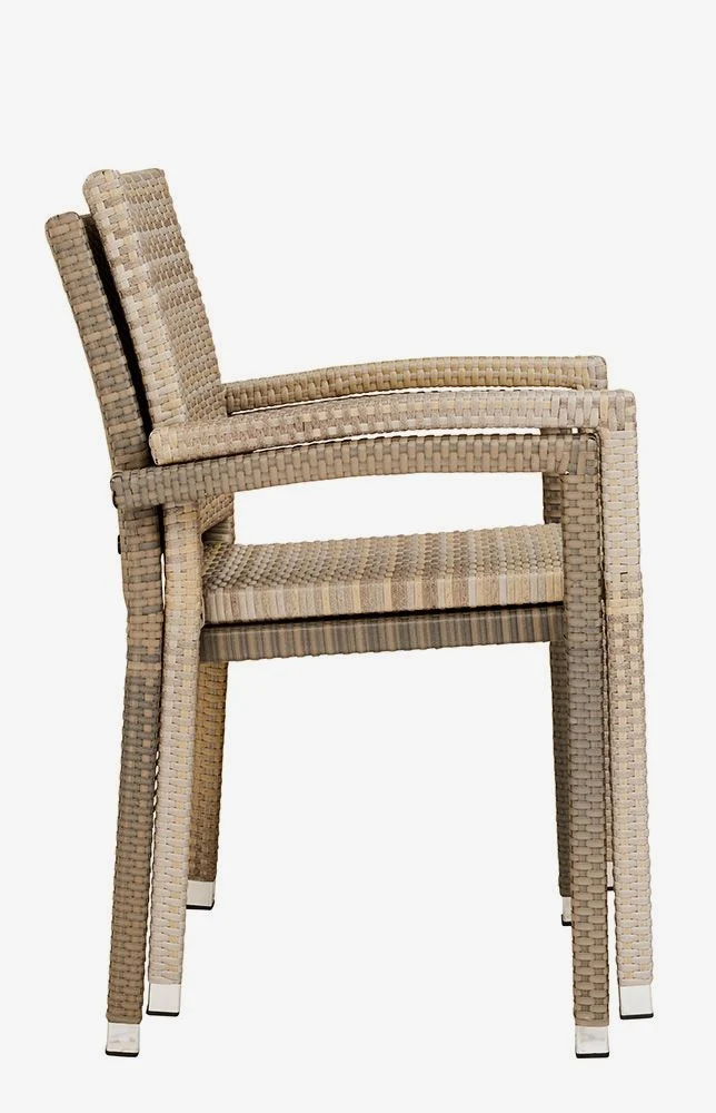 Gartenstuhl Rattan- Armlehne, Stapelbar