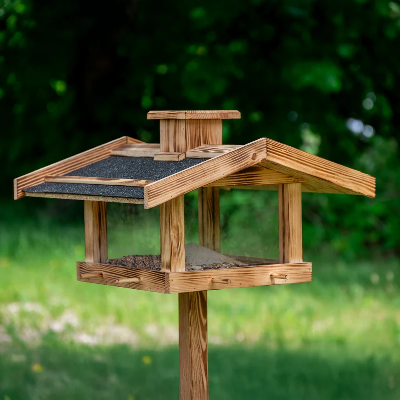 Vogelhaus geflammt mit Ständer