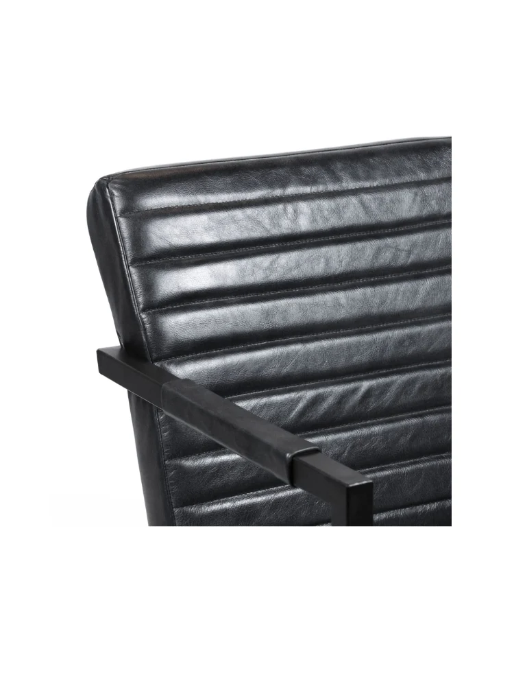 Elona Armstuhl Büffelleder Schwarz