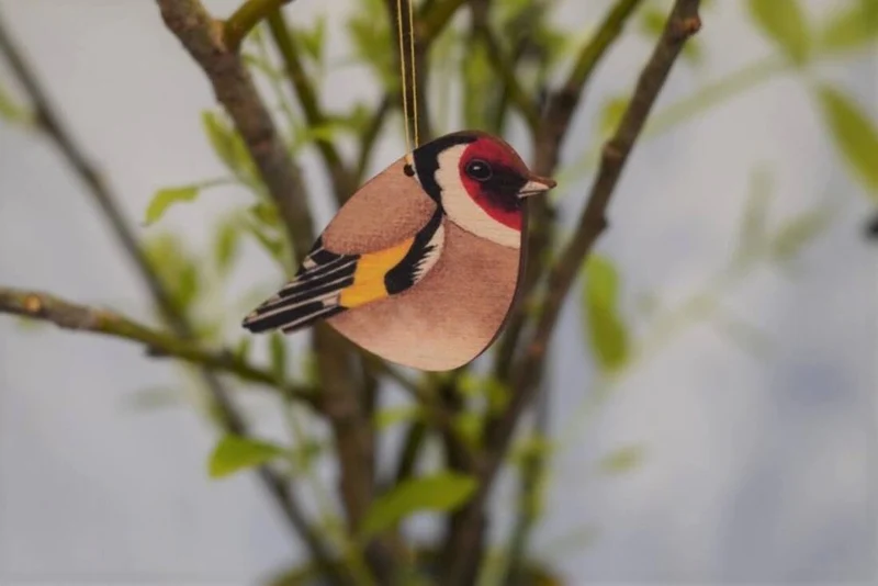 Vogelanhänger aus Holz (4er Set)