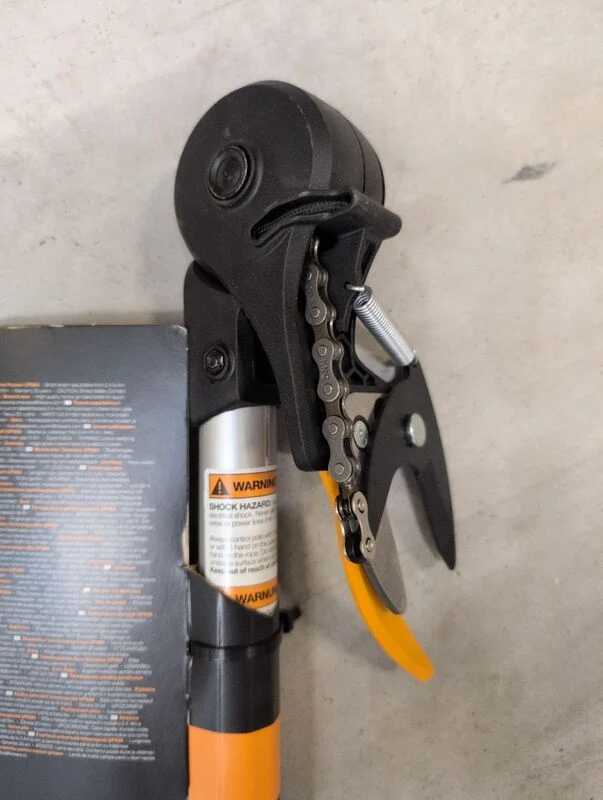 B-Ware Fiskars Schneidgiraffe UPX86 Teleskop-Schneider Baumsäge Adapter 32mm