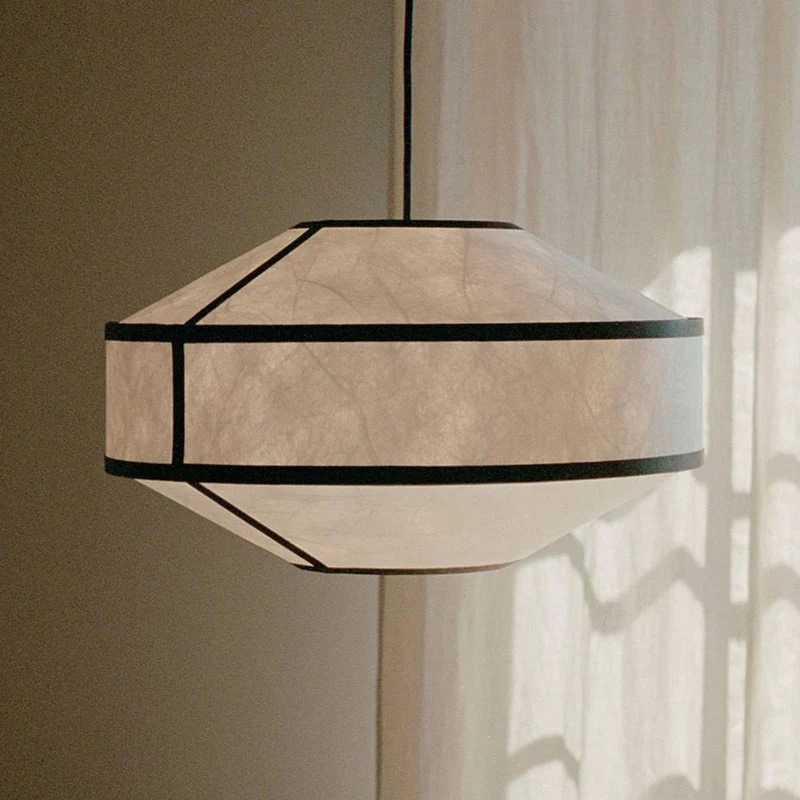 B-Ware New Works Hängeleuchte Kite LED Pendelleuchte 3-flg dimmbar schwarz weiß Ø55cm