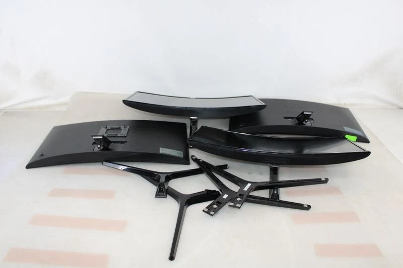 4x Samsung 27 Zoll Curved Monitore C27F398FWR / C27F396FHU – Set