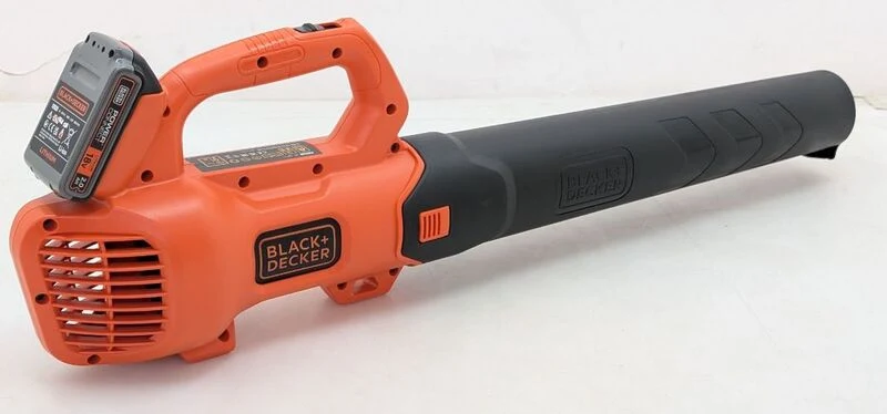 B-Ware Black & Decker Akku-Gebläse BCBL200L-QW 18V Laubbläser mit Akku und Ladegerät