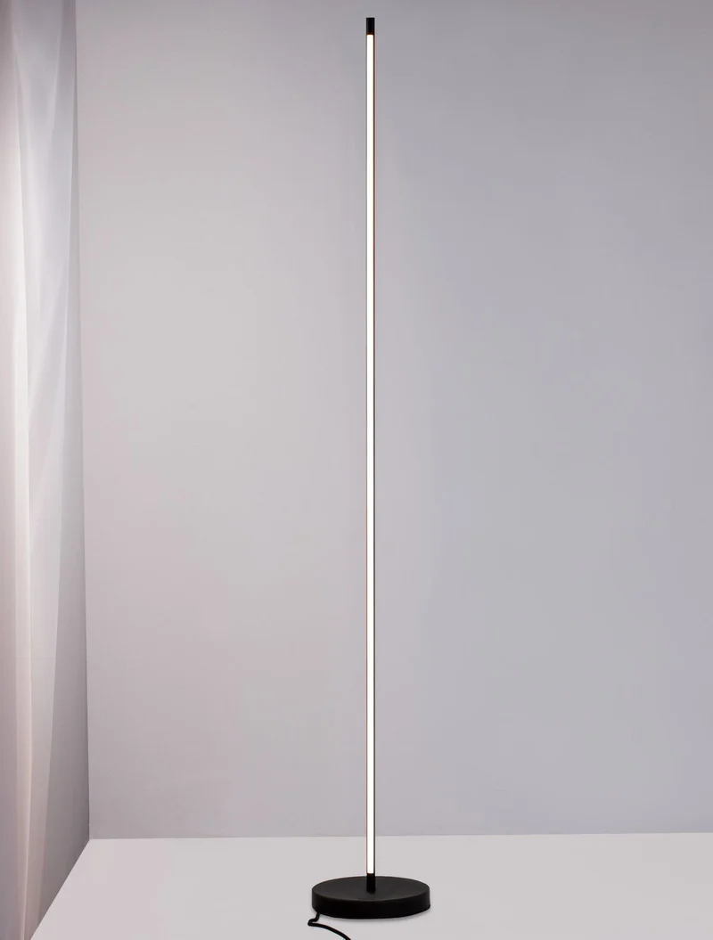 B-Ware Nova Luce Stehlampe Standleuchte COLBY LED Schwarz Warmweiß 150cm SIEHE TEXT