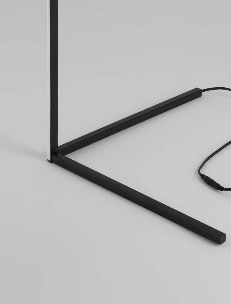 B-Ware Nova Luce Stehlampe Standleuchte LED V LINE Schwarz Warmweiß dimmbar Aluminium