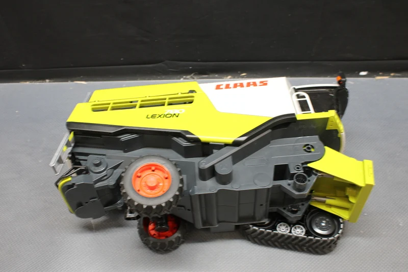D-Ware Bruder Claas Lexion 780 Terra Trac Mähdrescher Landwirtschaft DEFEKTWARE