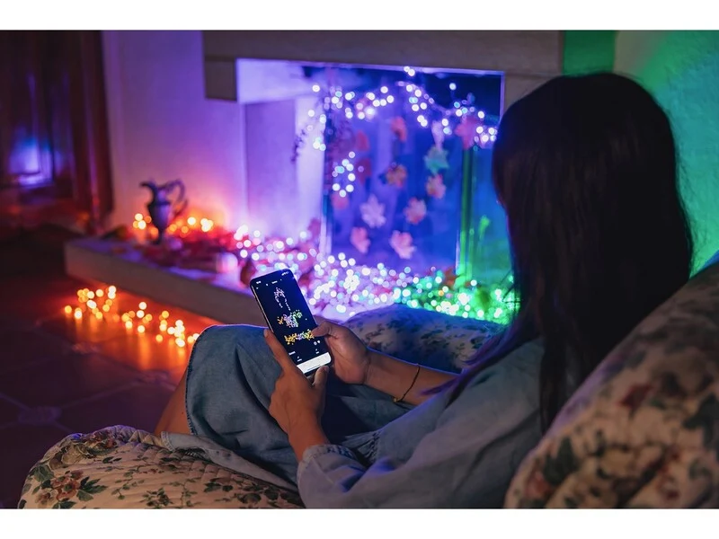 B-Ware Twinkly Lichterkette 600 LEDs 48m LED Dekolicht für Innen und Außen Bluetooth